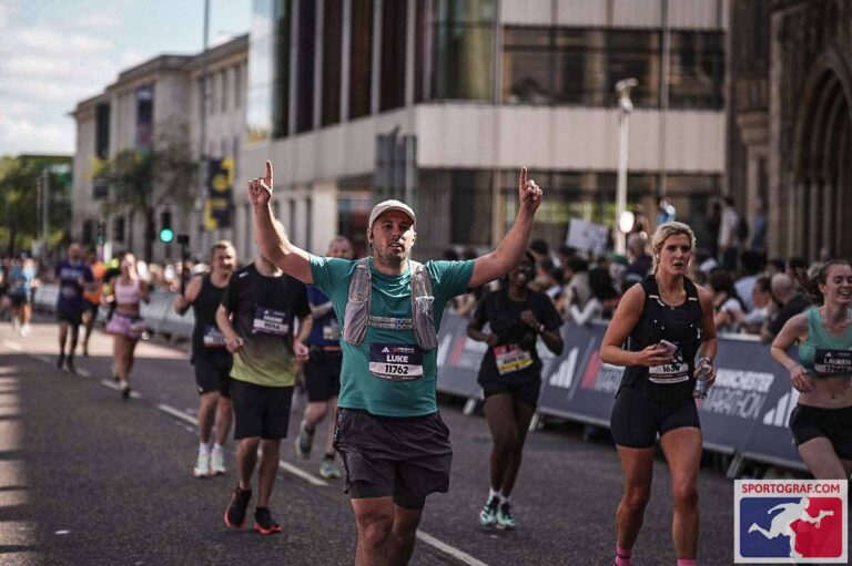 Luke runs Manchester Marathon and raises over Â£2,000 for ICON